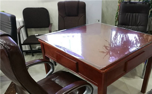 乌兰乌兰麻将桌选购指南与家庭商用场景功能配置解析